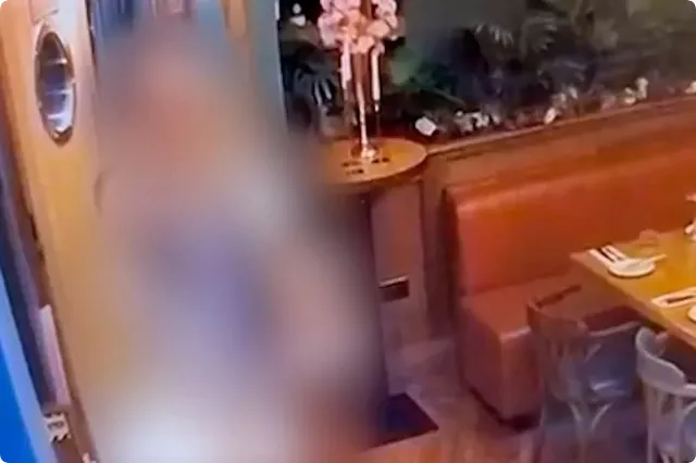 Woman with £150 sink in bag