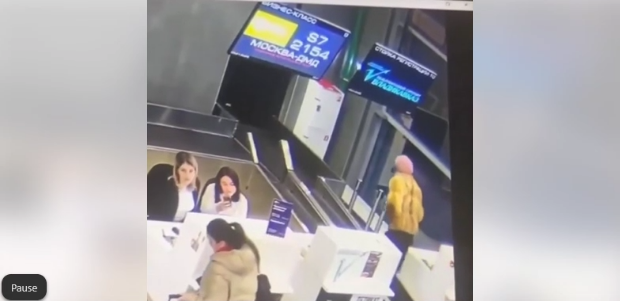 Elderly Russian Traveler Mistakes Baggage Conveyor for Airport Shuttle – Takes an Unplanned Ride