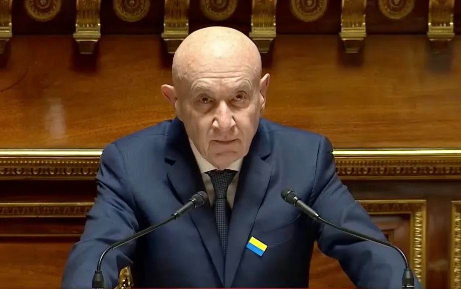 Viral Hit: French Senator’s Fiery Take on Trump and Musk